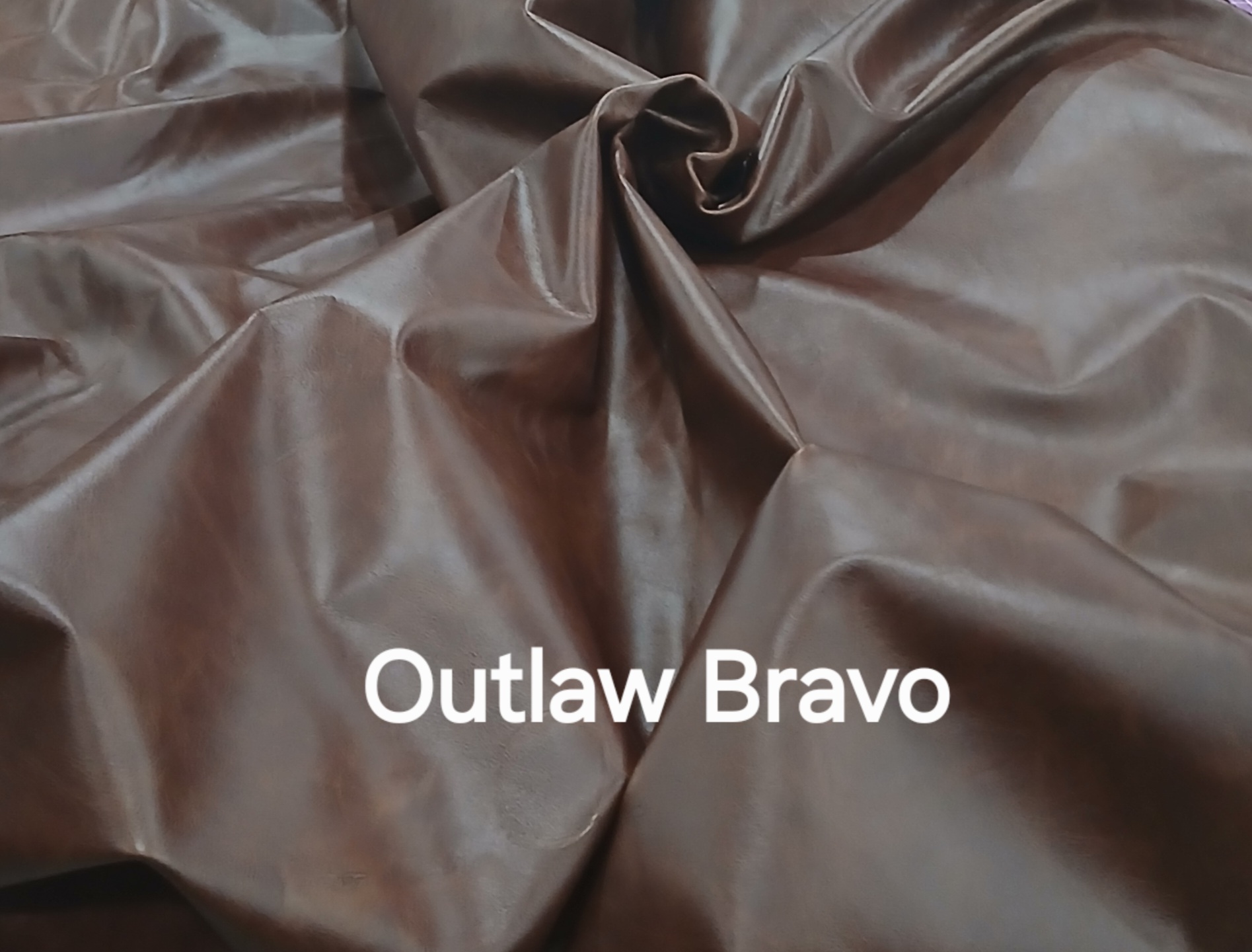 Outlaw Bravo 3 oz Rustic Upholstery Leather