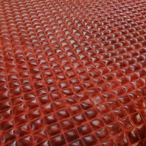 DIAMOND STITCH RUSTIC RED 2/3 OZ QUARTER