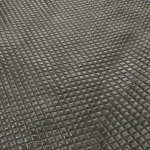 QUILTED TITANIUM 2/3 OZ QUARTERS