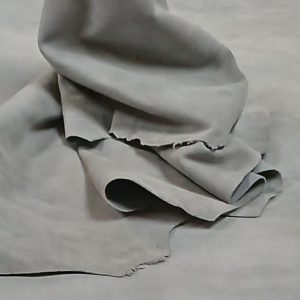 SOFT GREY ITALIAN KID SKIN 3 OZ 3-4FT