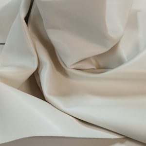 ITALIAN NAPPA LAMB IVORY 3 OZ MEDIUM 5-6 FT